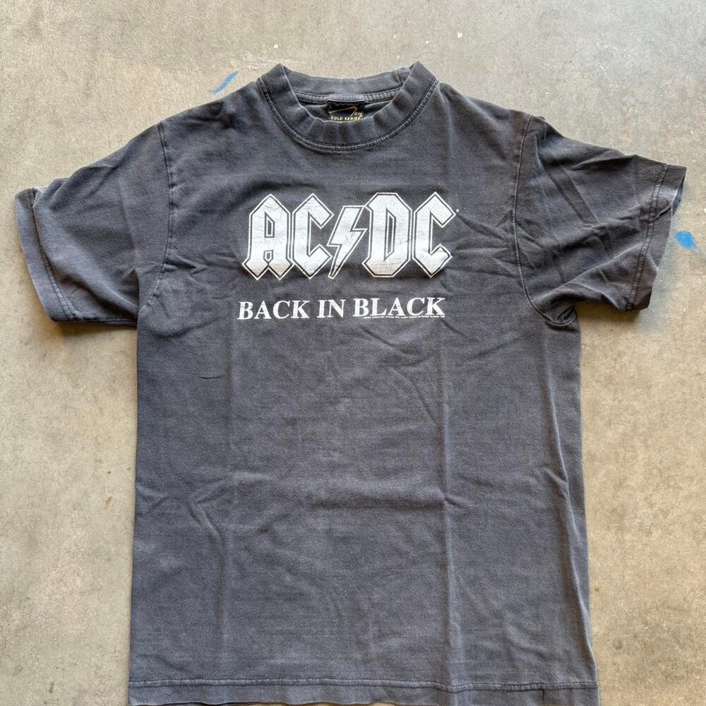 Vintage y2k faded black shirt